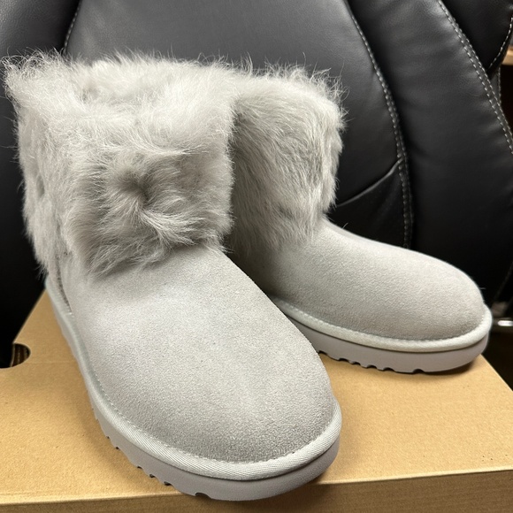 NIB! UGG Women's Boots Mini Toscana Cuff Sheepskin In Gray Size US8/EU39 1102991 - Picture 5 of 10